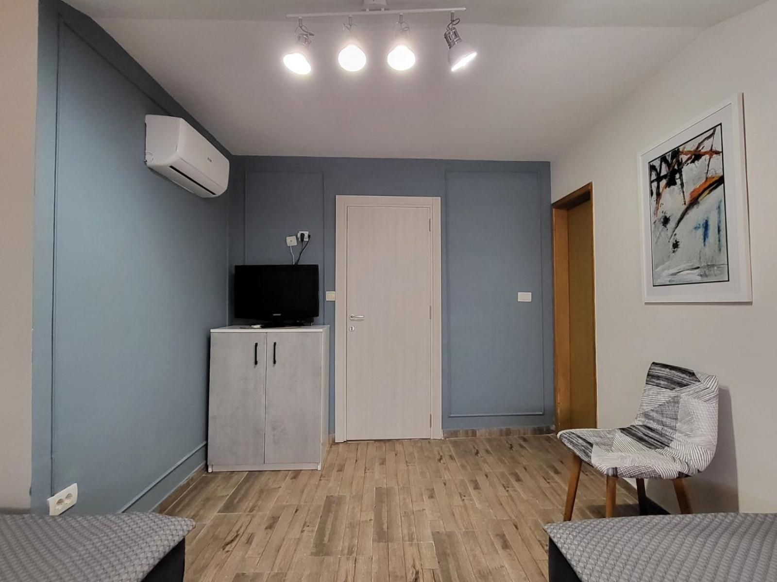 Guesthouse Ozegovic Belgrado Exterior foto