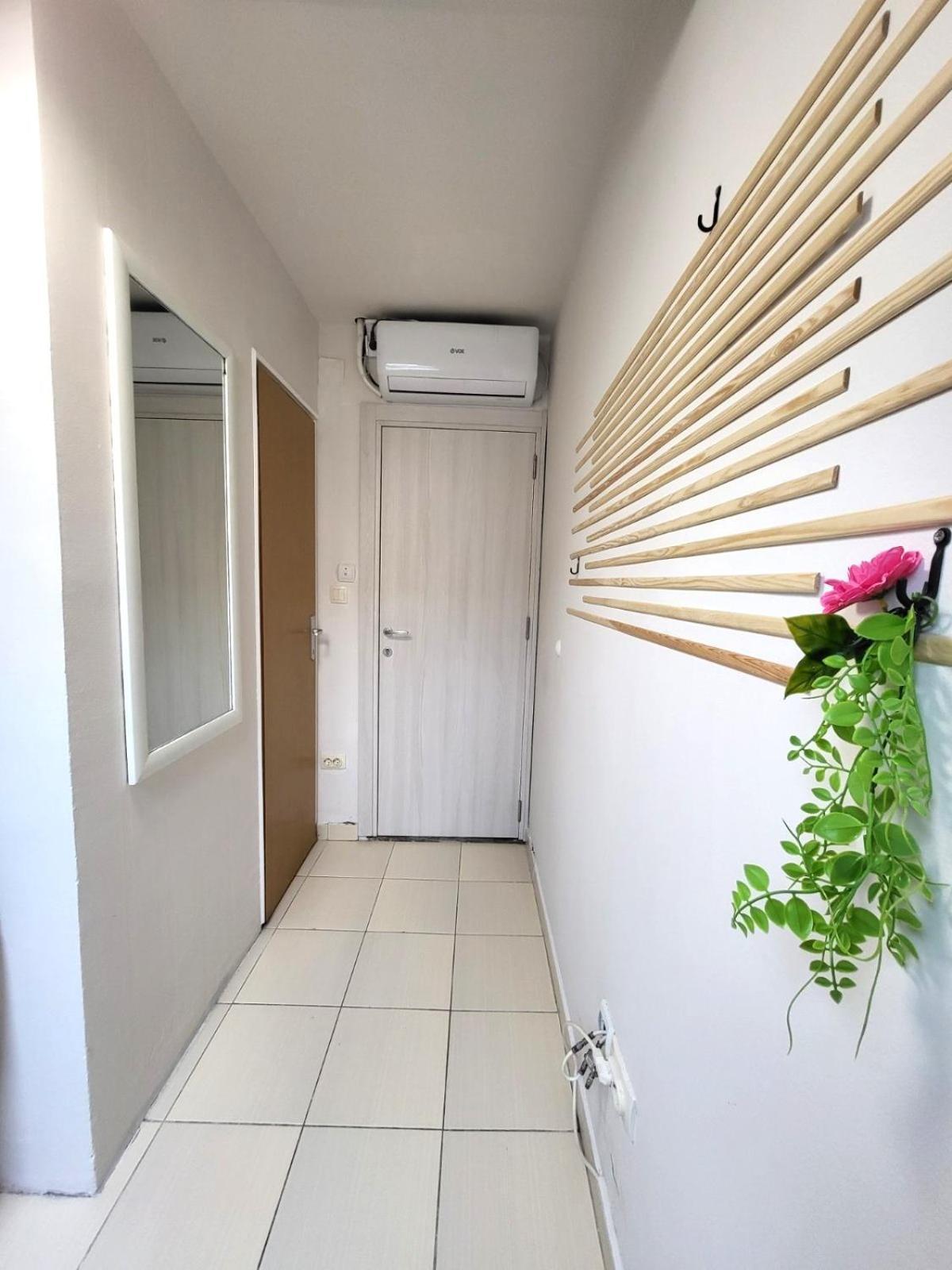 Guesthouse Ozegovic Belgrado Exterior foto